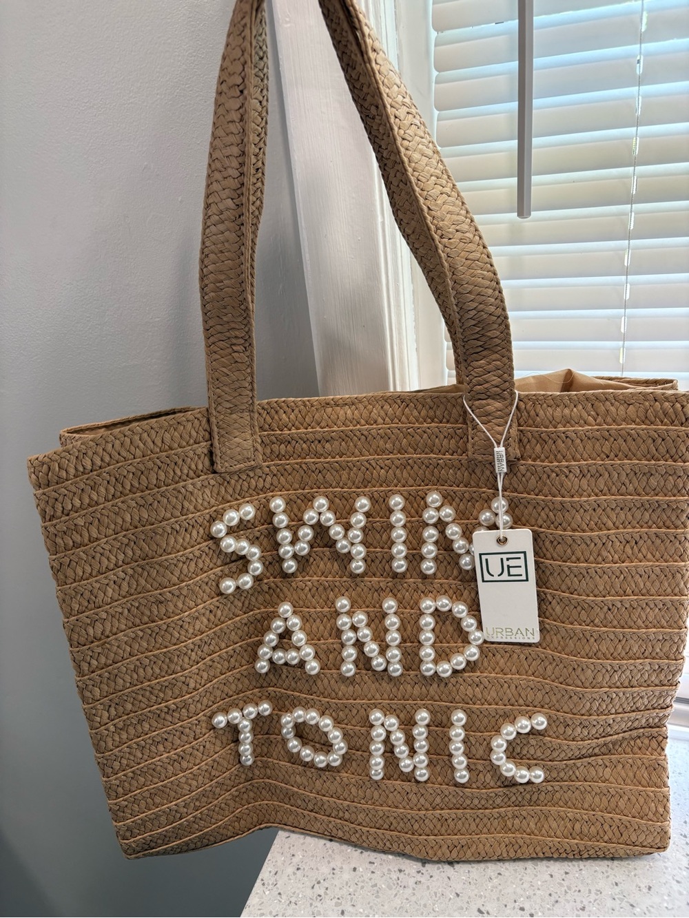 NWT Urban Expressions Seaton - Pearls Tote Swim And Tonic Straw Tote - Picture 2 of 6